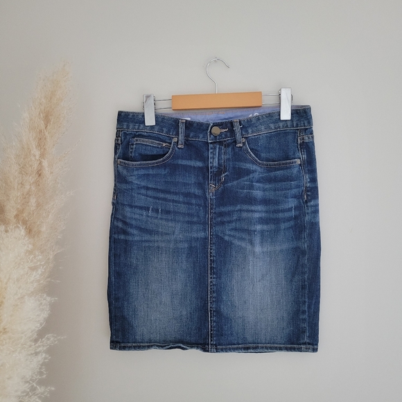 Gap Y2k 1969 size 27/4 midi skirt denim. - Picture 6 of 6